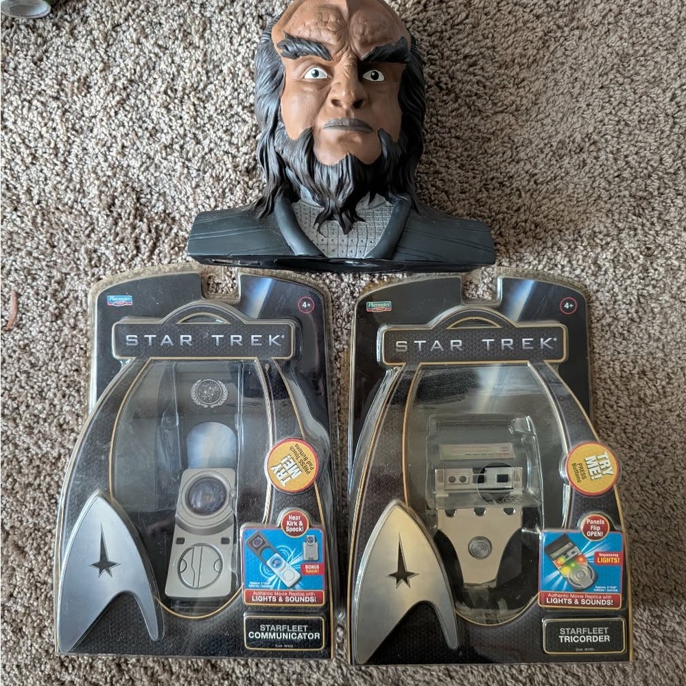 Star Trek Communicator and Tricorder Set and collector series Klingon piggy bank